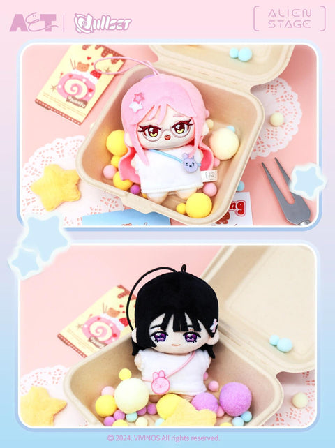 Individual frames featuring the pink-haired Mizi with her star-patterned glasses and the black-haired Sua with her signature pink bunny crossbody bag.