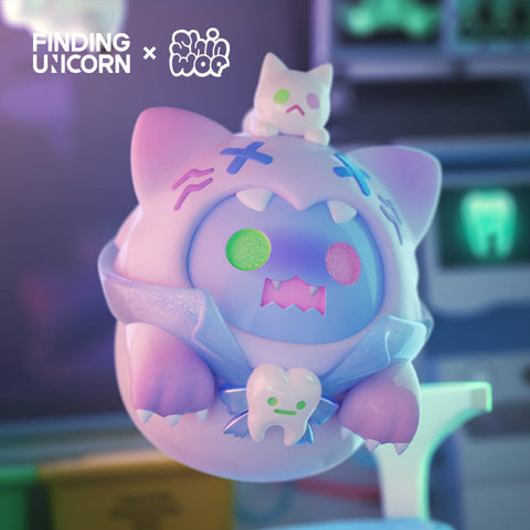 Finding Unicorn Shinwoo Vampire Candy Shop Figure 4. Ghost bear with cat on his head.